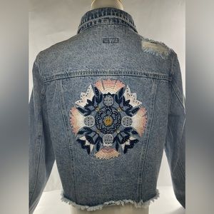 Y2K BEBE DESTINY GABBY DENIM JEAN JACKET EMBROIDERED SIZE LARGE